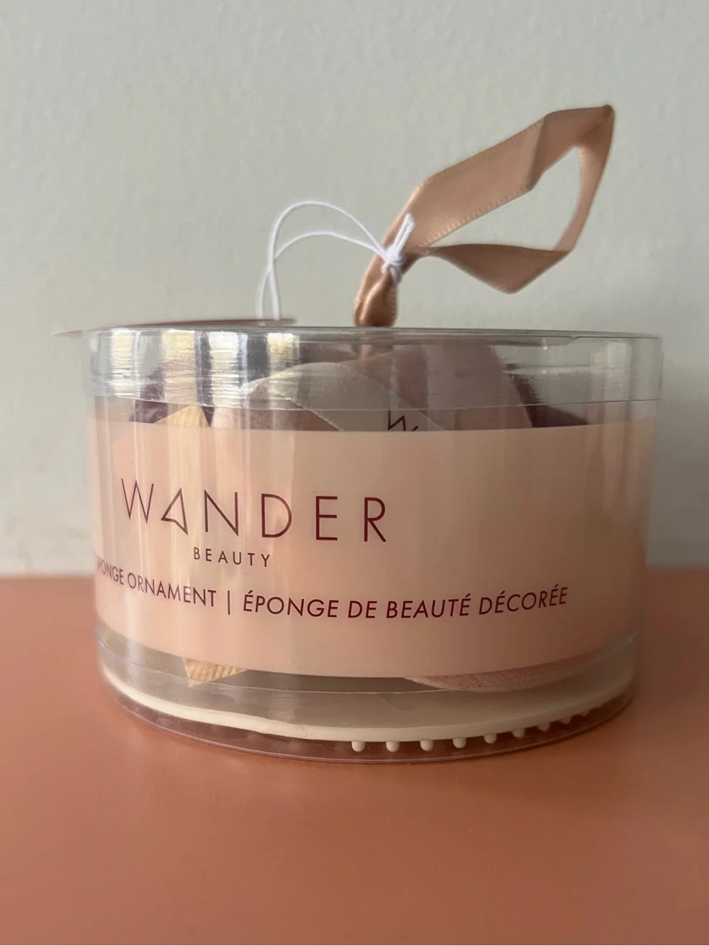 Wander Beauty Makeup Sponge set- 2 sponges, 2 puffs, 1 cleansing mat, new